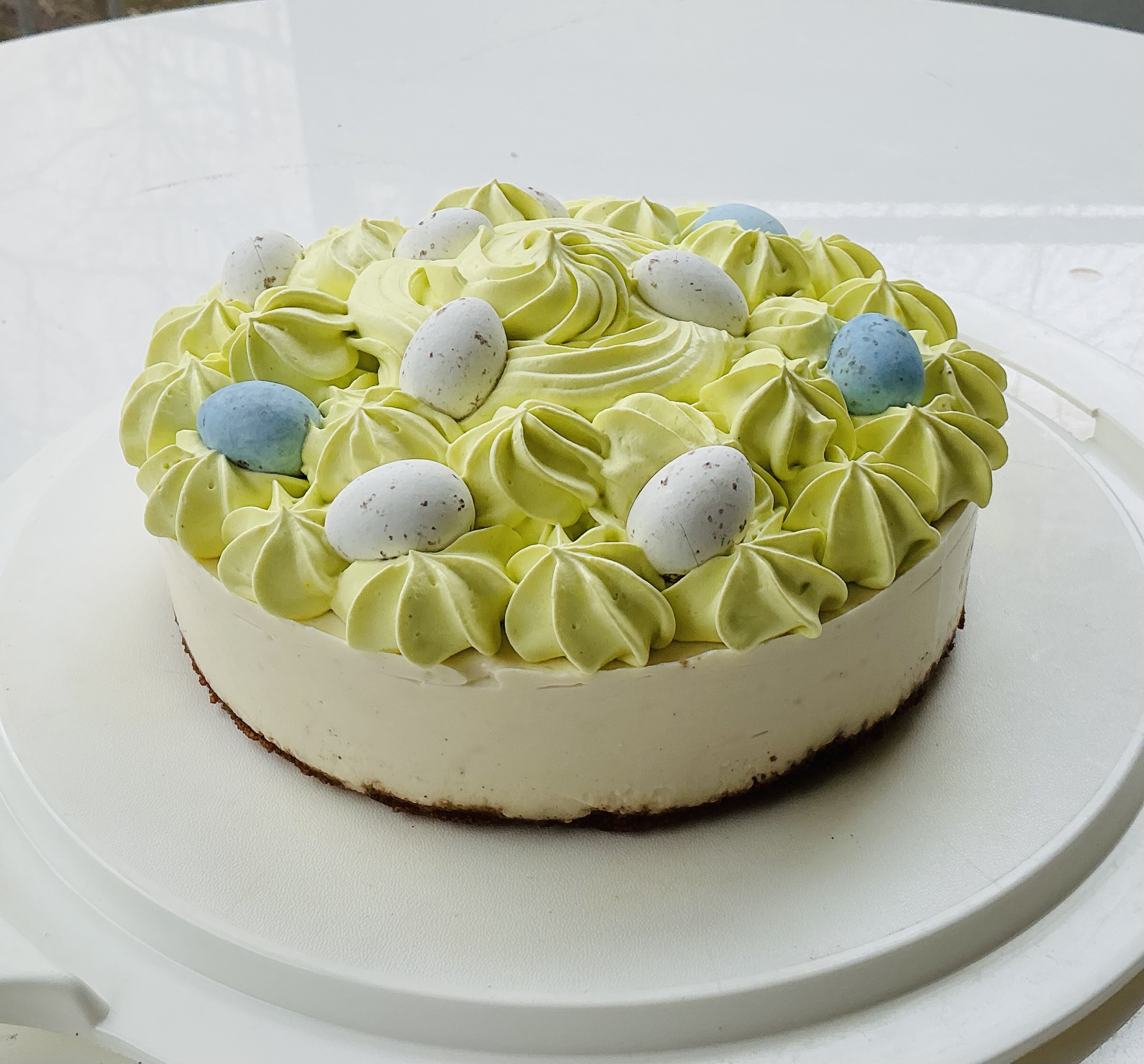 Limejuustokakku